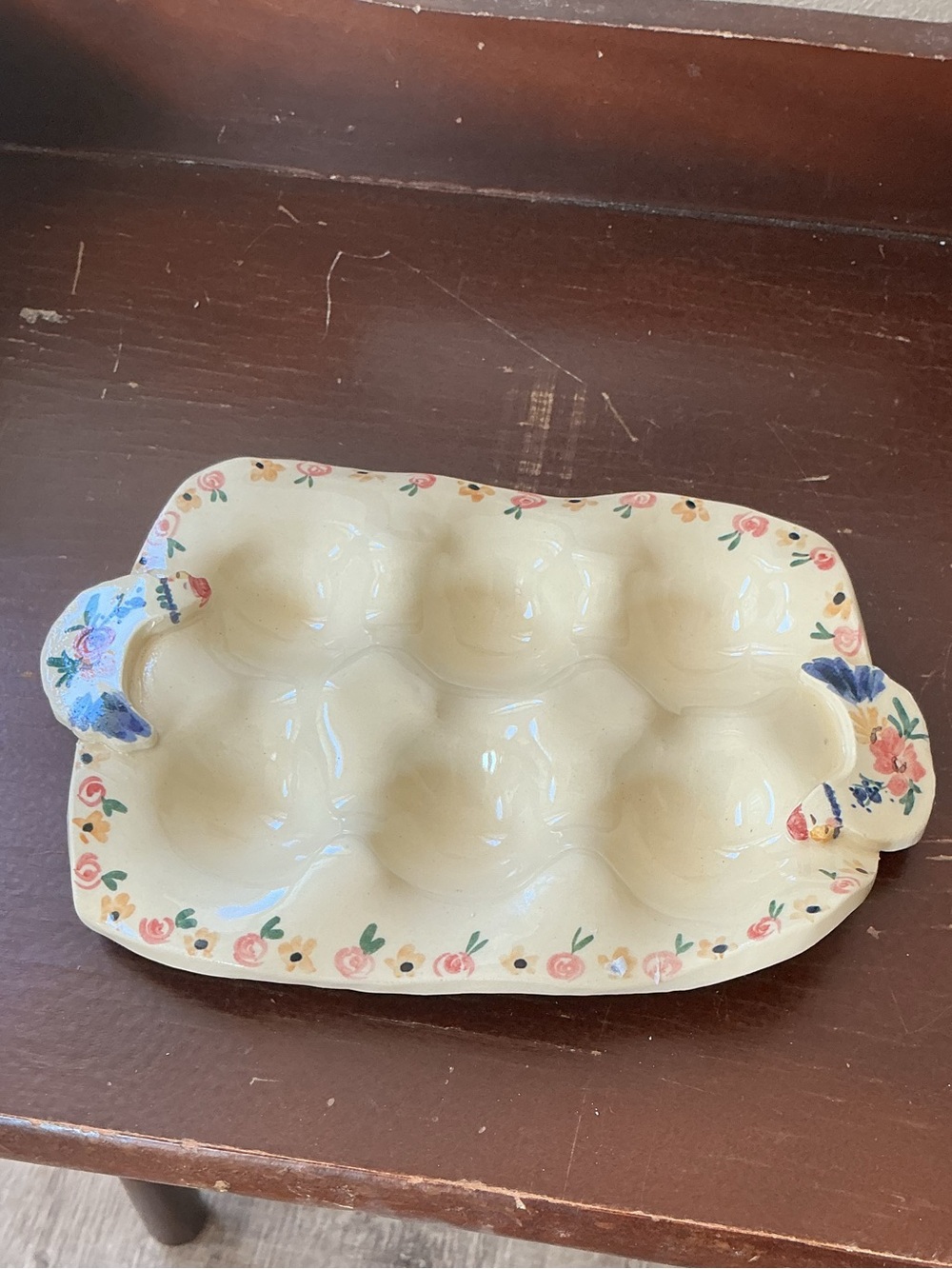 Hand-Painted Cream Ceramic Egg Tray with Floral Trim